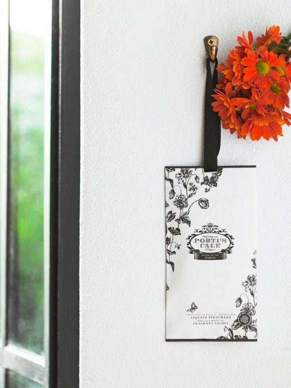 Portus Cale Floral Toile Fragrance Sachet