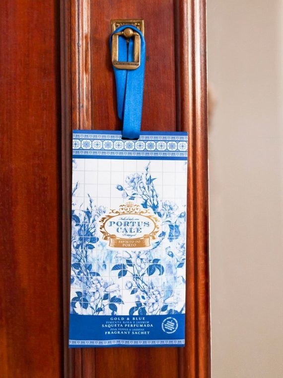 Portus Cale Gold & Blue fragrant sachet Portus Cale Gold & Blue fragrant sachet